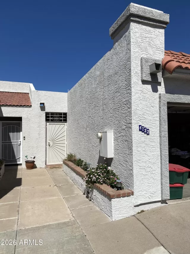 MLS: 6998123 Condo For Sale