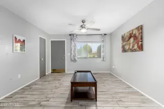 Photo #5: 6998150 Listing 