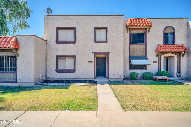 MLS: 6998182 Condo For Sale