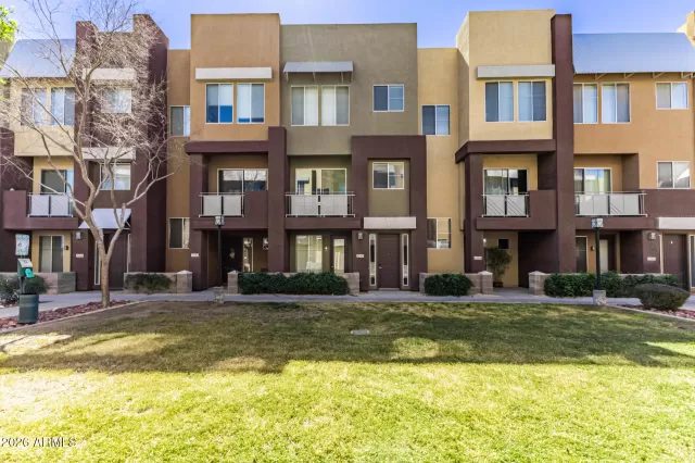 MLS: 6998249 Condo For Sale