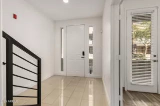 Photo #3: 6998249 Listing