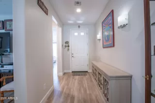 Photo #2: 6998280 Listing