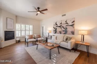 Photo #3: 6998395 Listing 