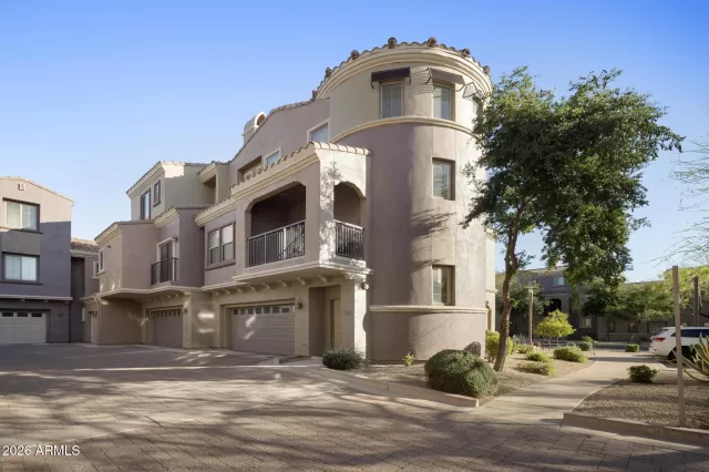 MLS: 6998411 Condo For Sale