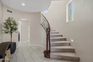 Photo #3: 6998411 Listing 