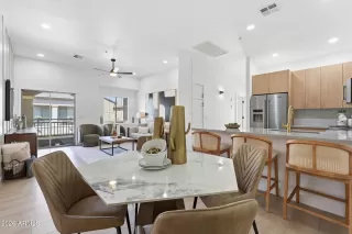 Photo #1: 6998418 Listing 