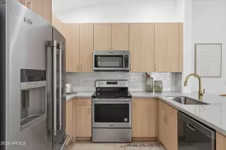 Photo #2: 6998418 Listing 