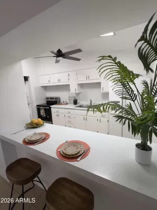 Photo #1: 6998436 Listing 