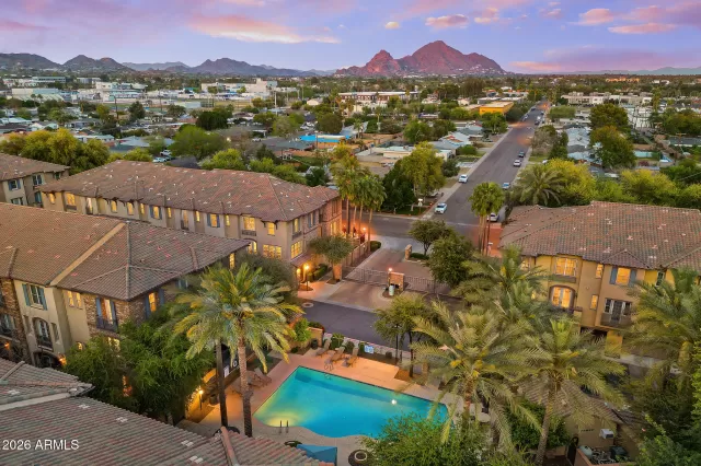 MLS: 6998479 Condo For Sale