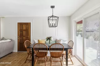 Photo #1: 6998637 Listing 