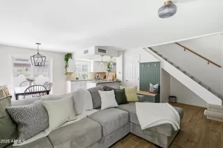 Photo #6: 6998637 Listing 