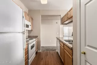 Photo #1: 6998701 Listing