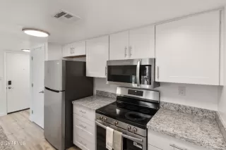 Photo #1: 6998750 Listing