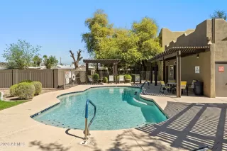 Photo #2: 6998814 Listing