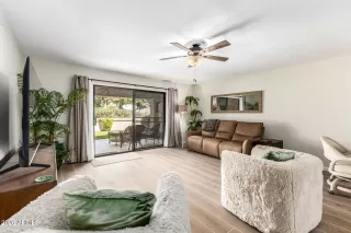 Photo #3: 6998815 Listing