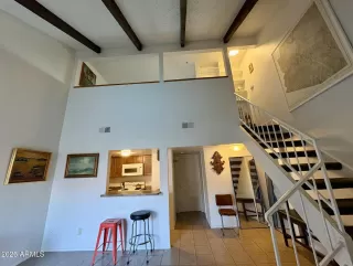 Photo #1: 6998862 Listing