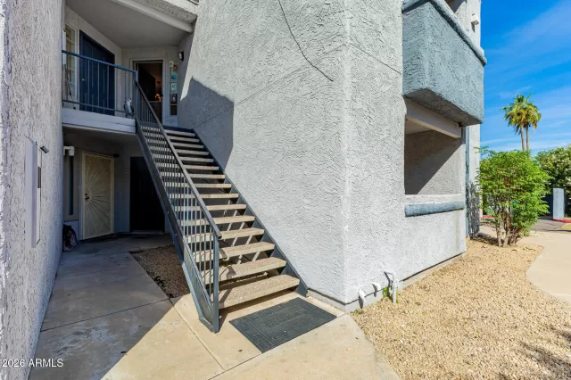 MLS: 6999086 Condo For Sale