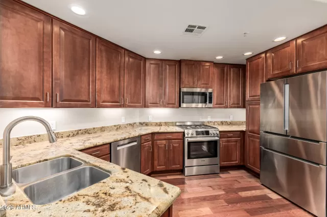 MLS: 6999171 Condo For Sale