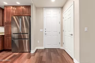 Photo #1: 6999171 Listing 