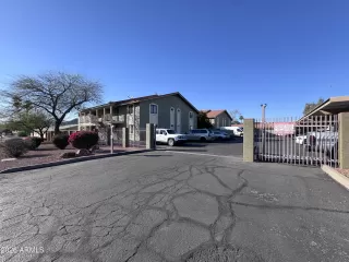 Photo #1: 6999499 Listing 