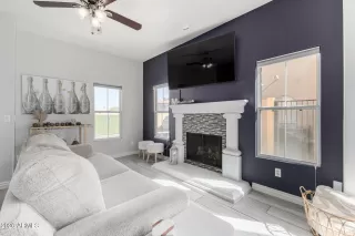 Photo #1: 6999566 Listing 