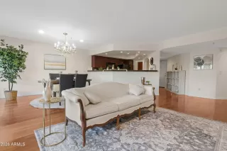 Photo #3: 6999841 Listing 