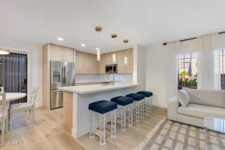 Photo #3: 6999897 Listing 