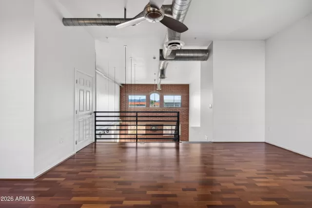 MLS: 6999972 Condo For Sale