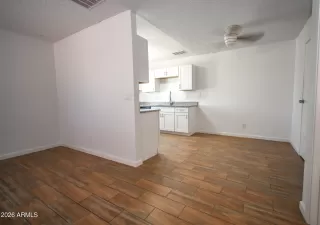 Photo #5: 7000030 Listing 