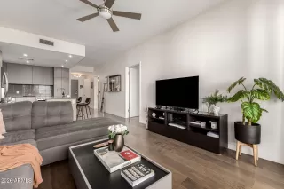 Photo #2: 7000048 Listing