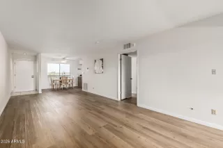 Photo #4: 7000071 Listing 