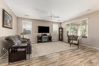 Photo #4: 7000101 Listing 