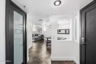 Photo #1: 7000206 Listing 