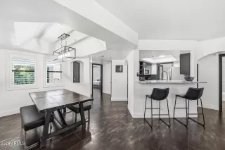 Photo #5: 7000206 Listing 