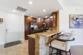 Photo #1: 7000356 Listing 