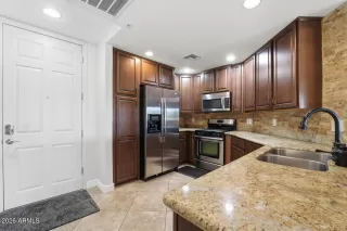 Photo #2: 7000356 Listing 