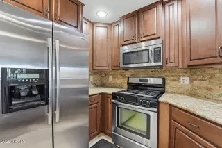 Photo #4: 7000356 Listing 