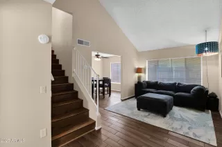 Photo #1: 7000518 Listing 