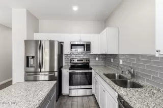 Photo #6: 7000565 Listing 