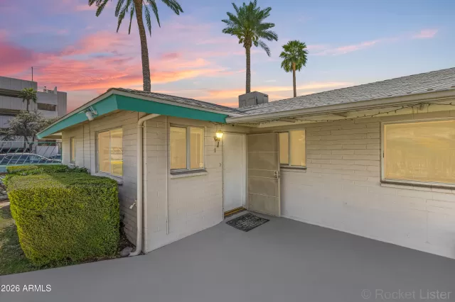 MLS: 7000612 Condo For Sale