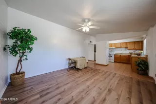 Photo #3: 7000628 Listing 