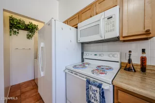 Photo #4: 7000629 Listing 