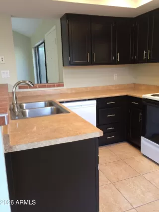 Photo #6: 7000644 Listing 