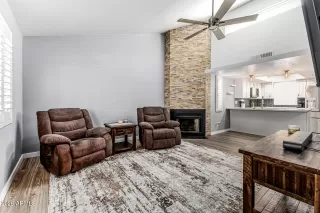 Photo #2: 7000682 Listing 