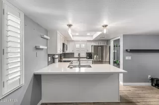 Photo #6: 7000682 Listing 