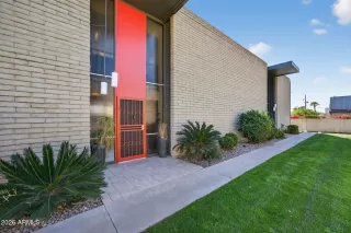 Primary Photo for MLS#: 7000946