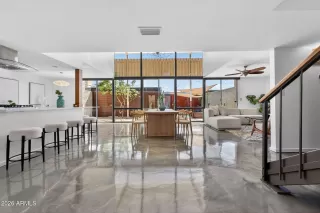 Photo #3: 7000946 Listing 