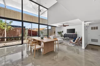 Photo #4: 7000946 Listing 