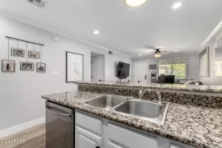 Photo #6: 7000958 Listing 