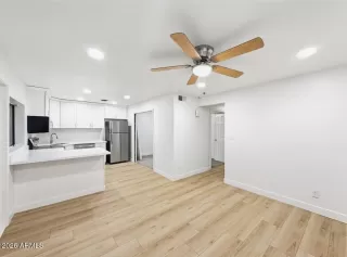 Photo #5: 7001212 Listing 